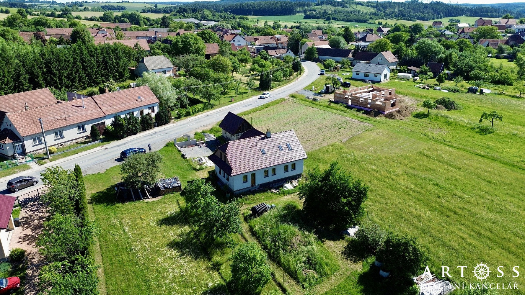Prodej domu 200 m² s pozemkem 1 549 m² – fotografie 3