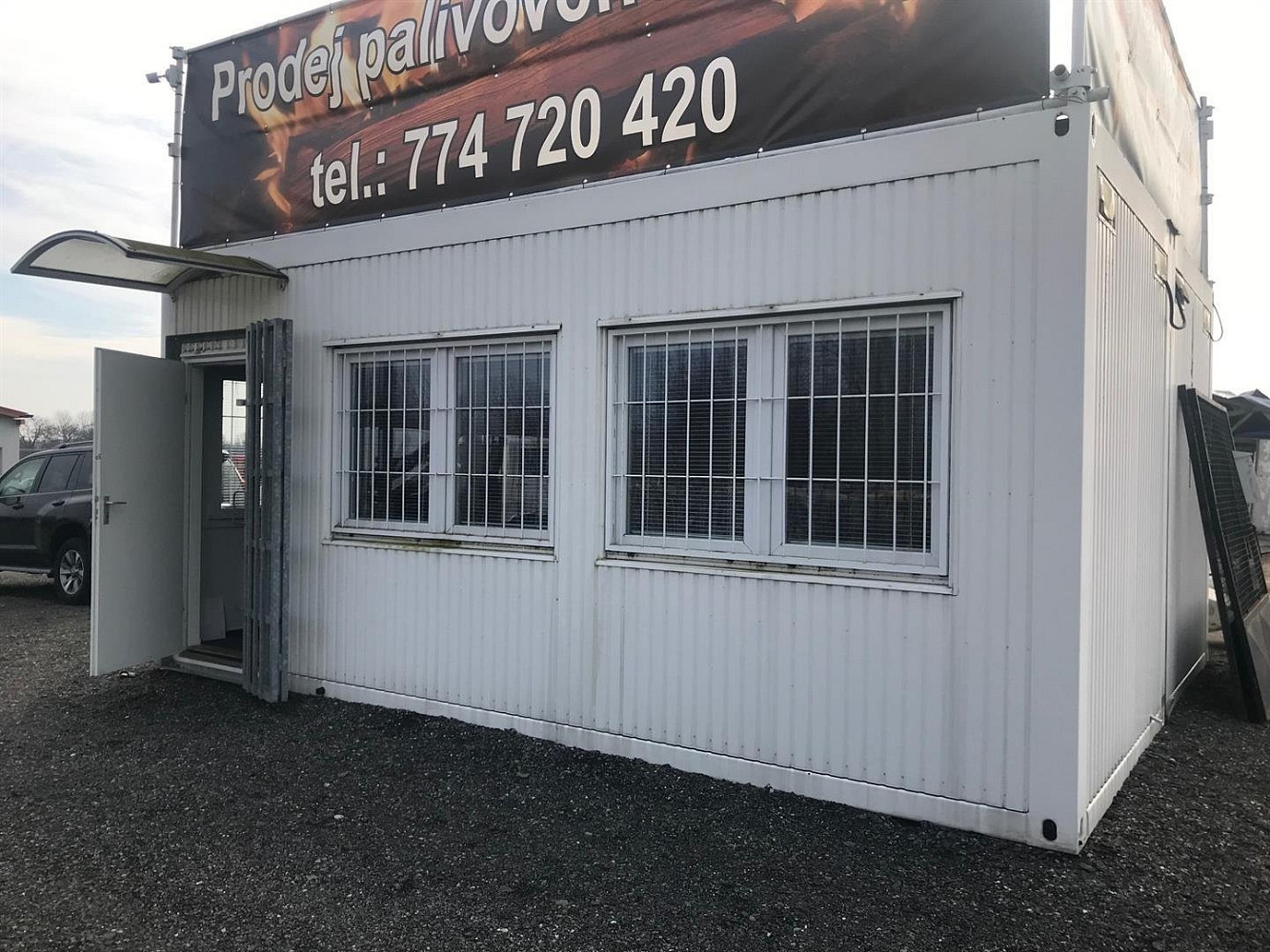 Pronájem obchodních prostor 30 m² – fotografie 5