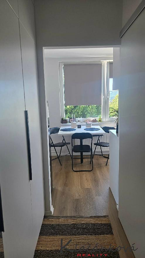 Prodej bytu 1+1 35 m² – fotografie 2