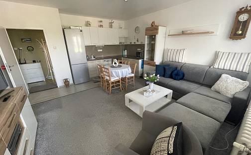 Prodej bytu 2+kk 56 m², Urbinská, Český Krumlov - Domoradice