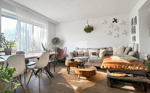 Pronájem bytu 2+1 66 m², Fabiánka II, Zlín - Kudlov