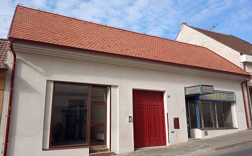 Pronájem bytu 1+1 28 m², Komenského, Uherský Brod, okres Uherské Hradiště