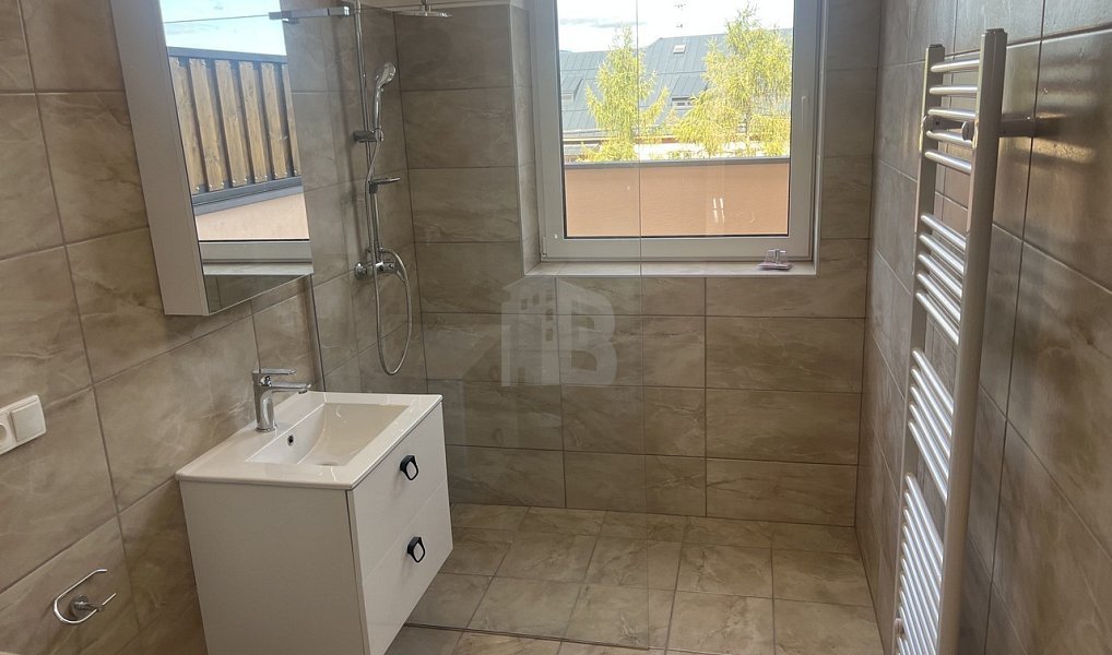 Pronájem bytu 2+kk 73 m², Trutnov – náhled fotky 11