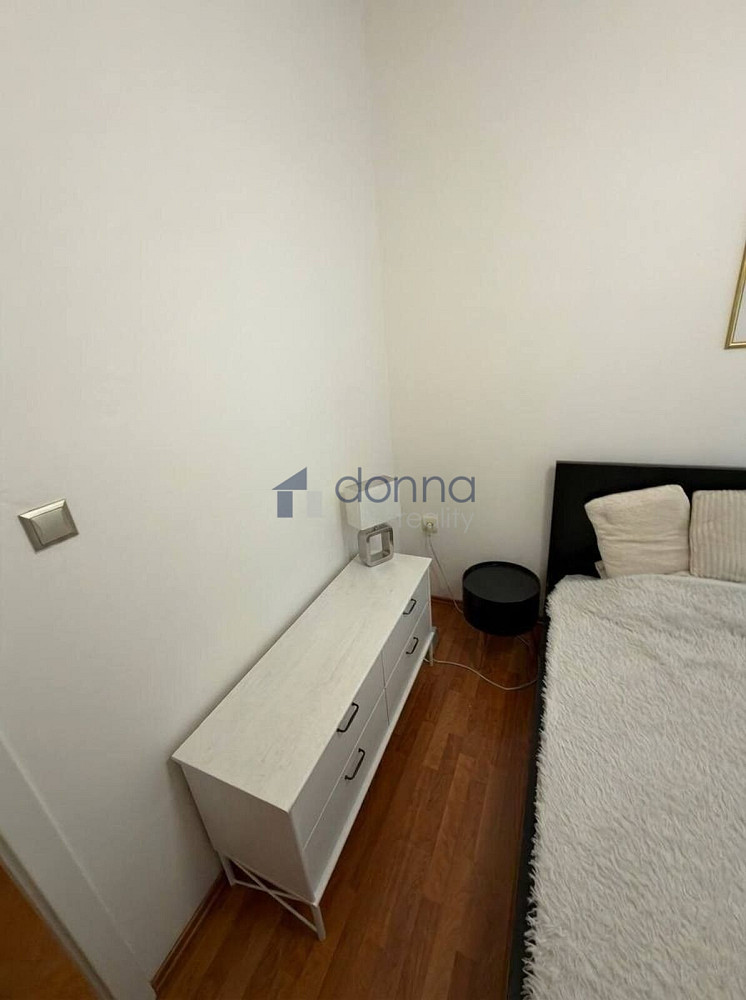 Pronájem bytu 2+1 49 m² – fotografie 4