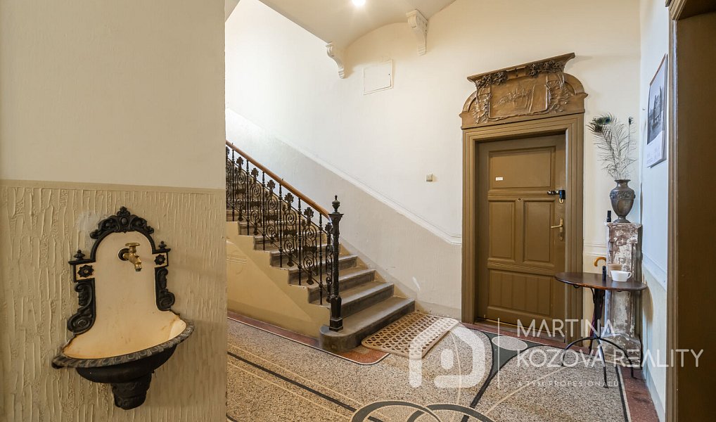 Pronájem bytu 4+1 130 m², Praha – náhled fotky 24