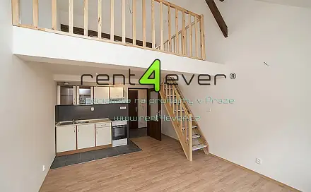Pronájem bytu 2+kk 46 m², Starodvorská, Praha 6 - Lysolaje