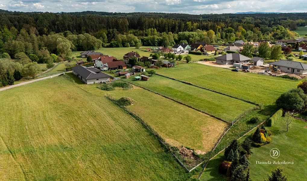 Prodej domu 240 m² s pozemkem 1 615 m², Nová Ves – náhled fotky 7