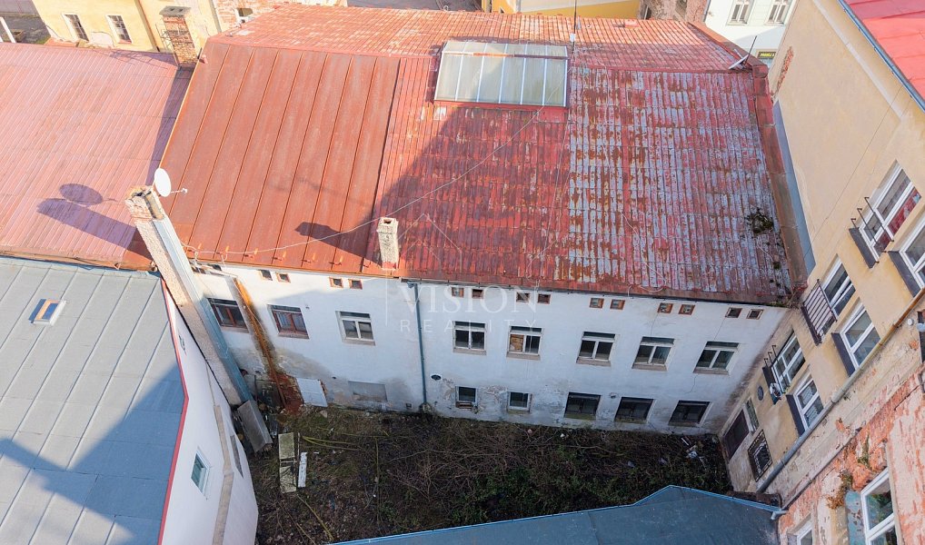 Prodej domu 421 m² s pozemkem 444 m², Broumov – náhled fotky 34