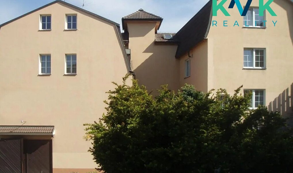 Prodej nájemního domu, činžáku 1 127 m², Karlovy Vary – náhled fotky 3