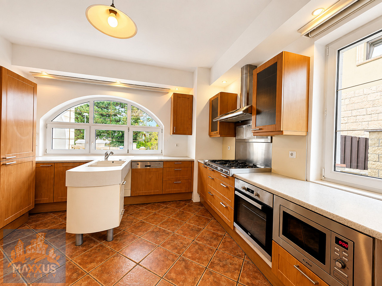 Pronájem bytu 2+kk 48 m² – fotografie 2