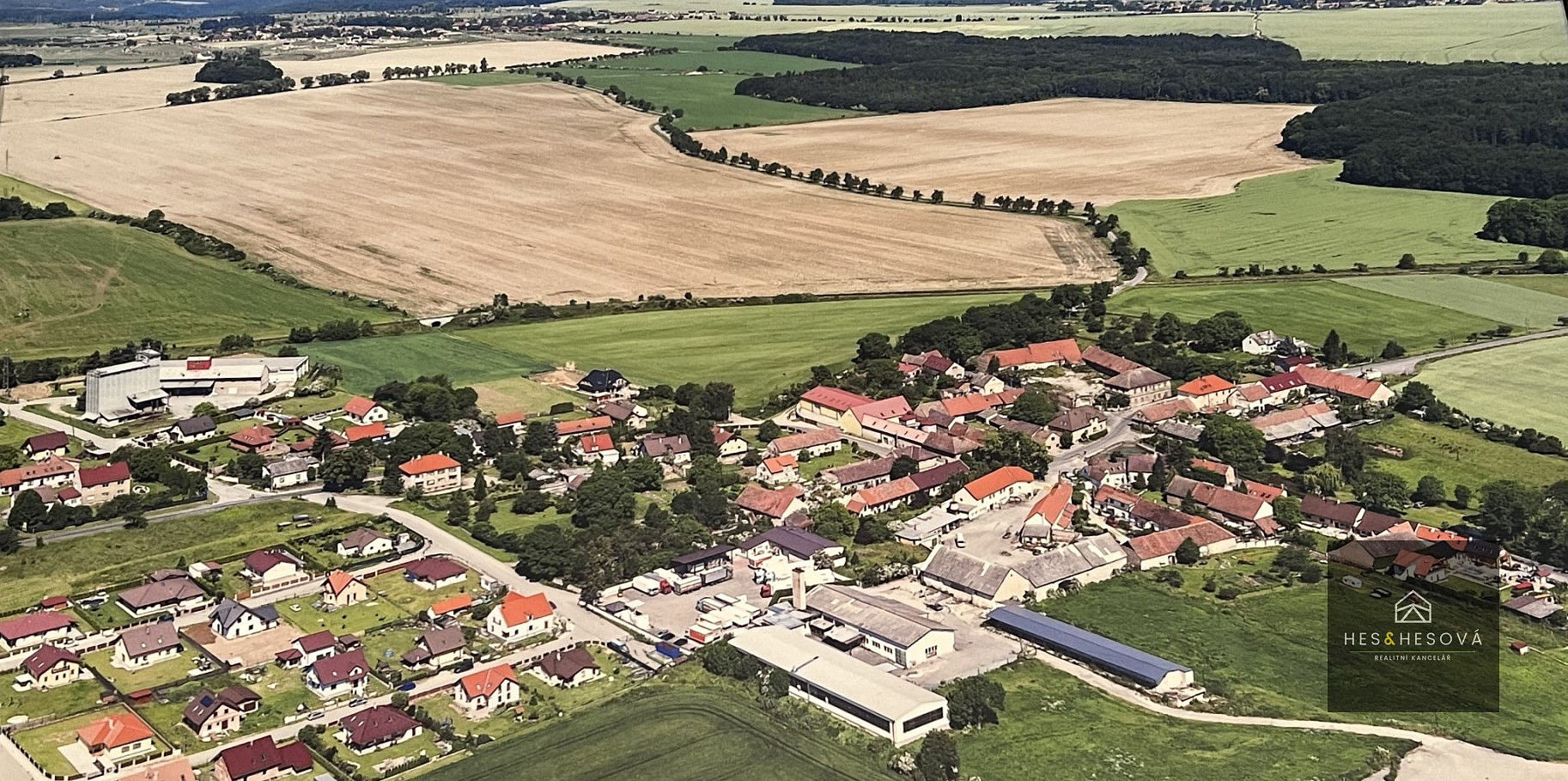 Prodej stavebního pozemku 805 m² – fotografie 5