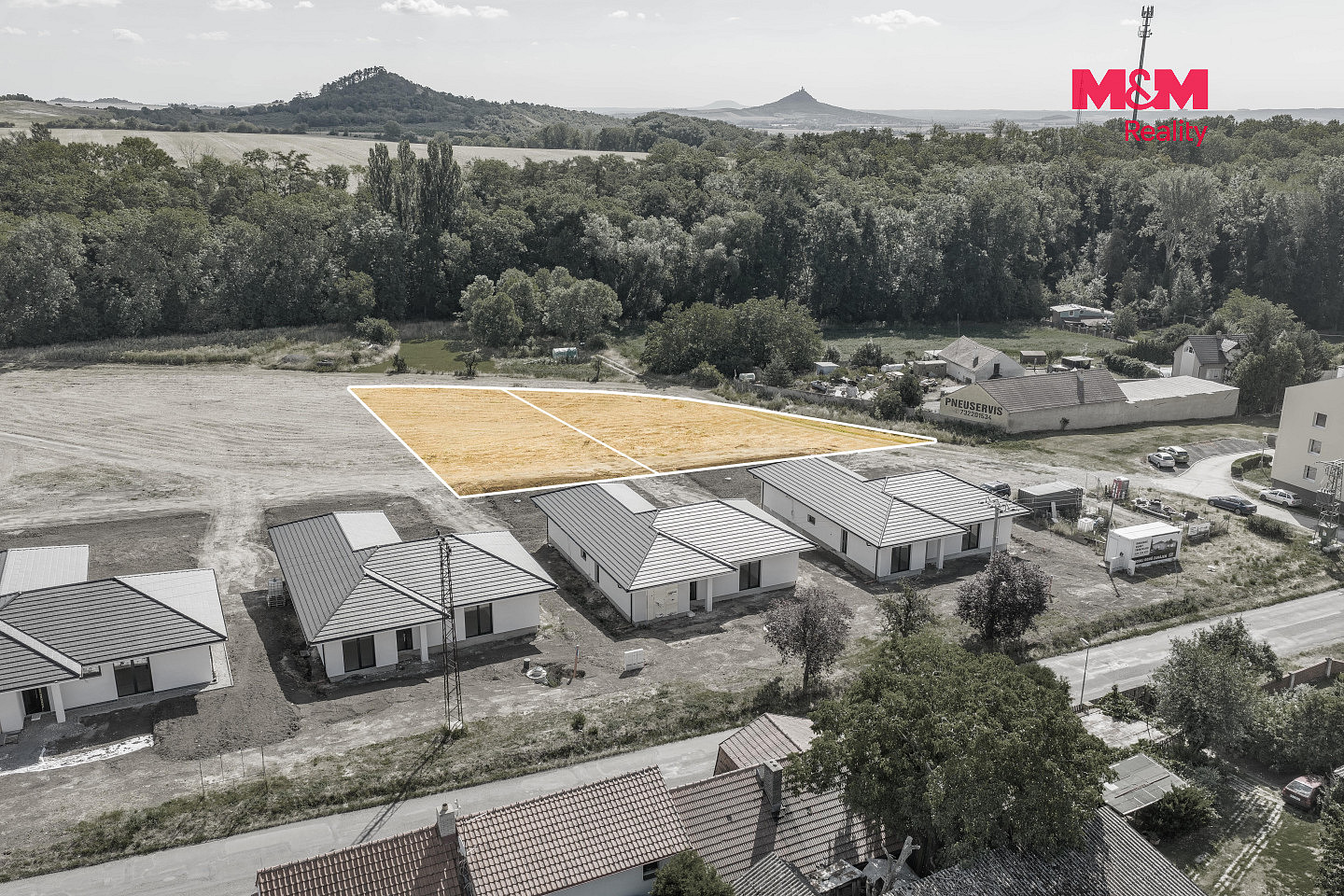 Prodej stavebního pozemku 1 128 m² – fotografie 2