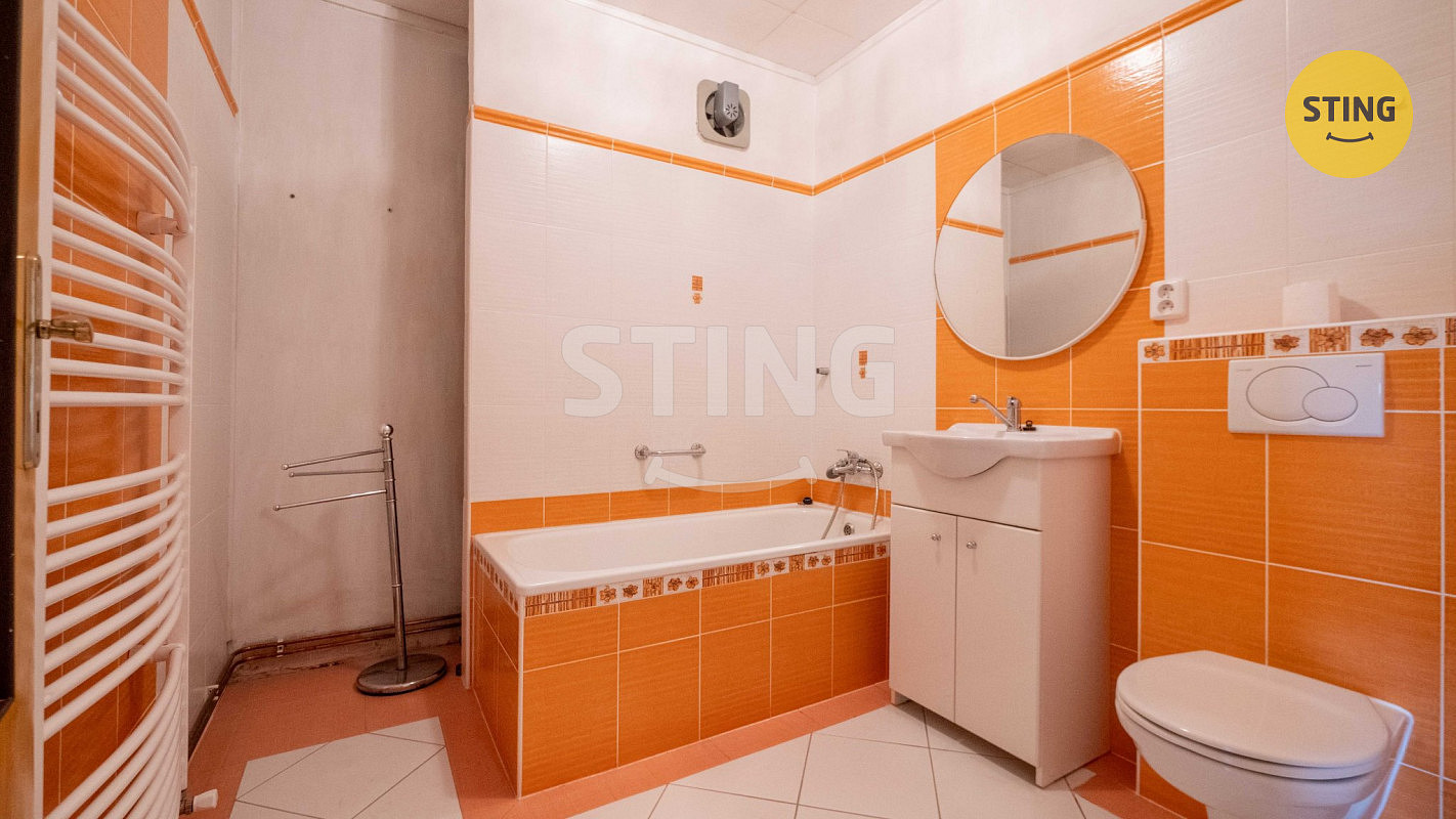 Prodej domu 200 m² s pozemkem 253 m² — photo 4