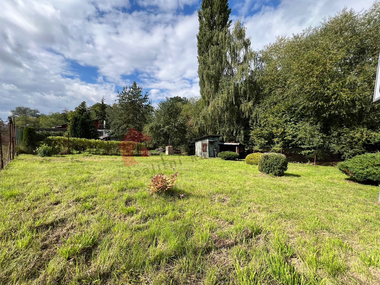 Pronájem zahrady 395 m²