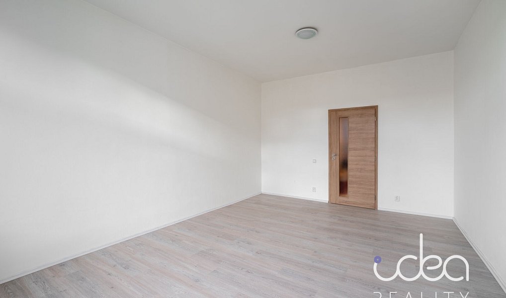 Pronájem bytu 1+1 35 m², Plzeň – náhled fotky 2