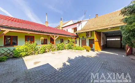 Prodej domu 277 m² s pozemkem 913 m², Němčičky, okres Břeclav