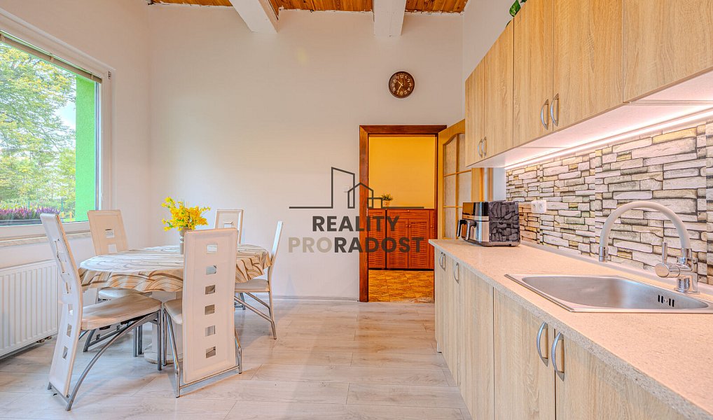 Prodej domu 142 m² s pozemkem 1 021 m², Vendryně – náhled fotky 4
