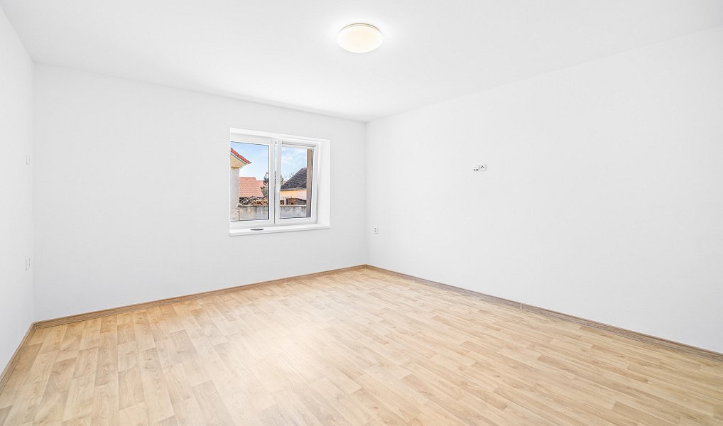 Prodej domu 130 m² s pozemkem 251 m², Dýšina – náhled fotky 11