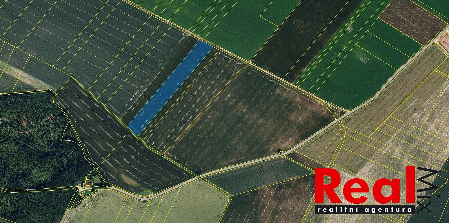 Prodej pole 23 551 m²