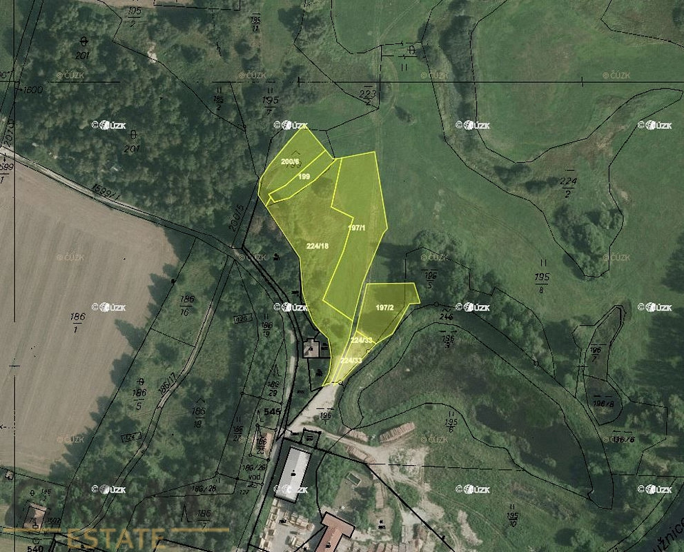 Prodej pole 5 014 m²