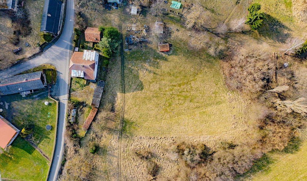 Prodej domu 140 m² s pozemkem 1 086 m², Lhotky – náhled fotky 33