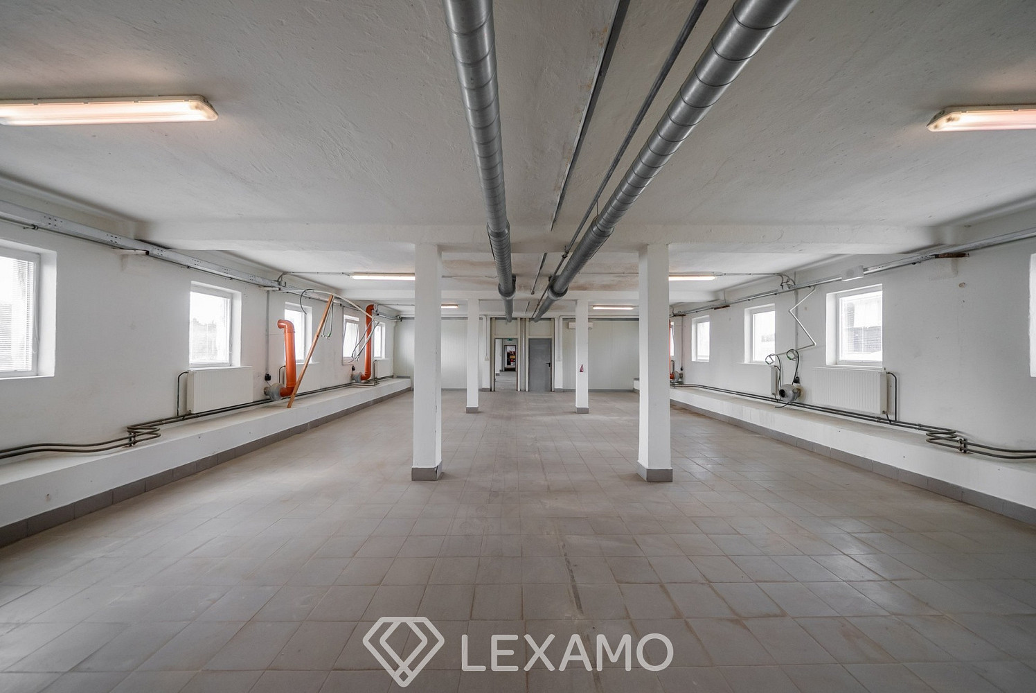 Prodej zemědělského objektu 900 m² – fotografie 3