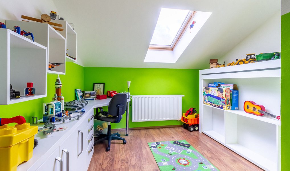 Prodej domu 225 m² s pozemkem 376 m², Kladno – náhled fotky 8