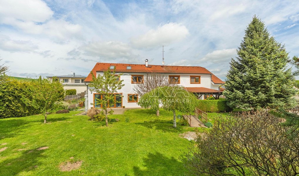 Prodej domu 362 m² s pozemkem 1 568 m², Zvánovice – náhled fotky 32