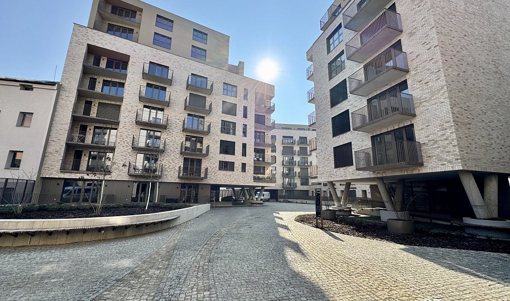 Pronájem bytu 1+kk 42 m², Brno – náhled fotky 19