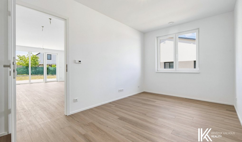 Prodej domu 105 m² s pozemkem 482 m², Pardubice – náhled fotky 8