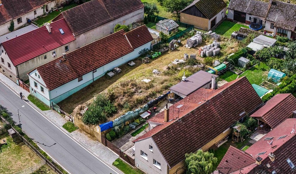 Prodej stavebního pozemku 712 m², Milínov – náhled fotky 11
