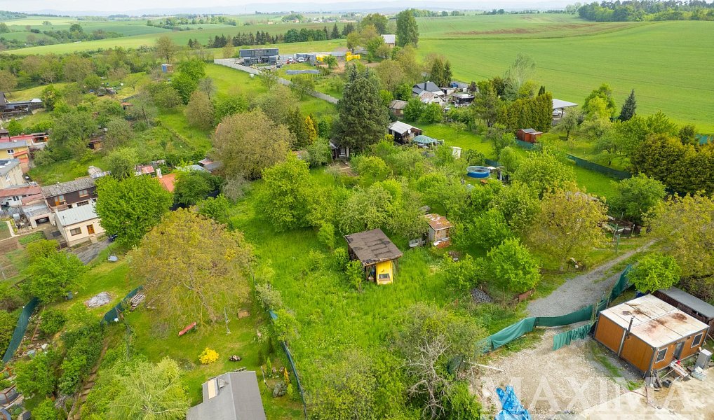 Prodej zahrady 1 595 m², Kokory – náhled fotky 2