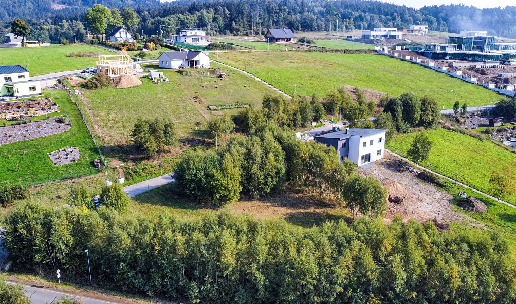 Prodej stavebního pozemku 1 902 m², Jeřmanice – náhled fotky 8