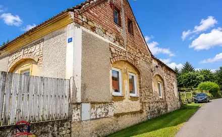 Prodej domu 96 m² s pozemkem 422 m², Vroutek - Vidhostice, okres Louny