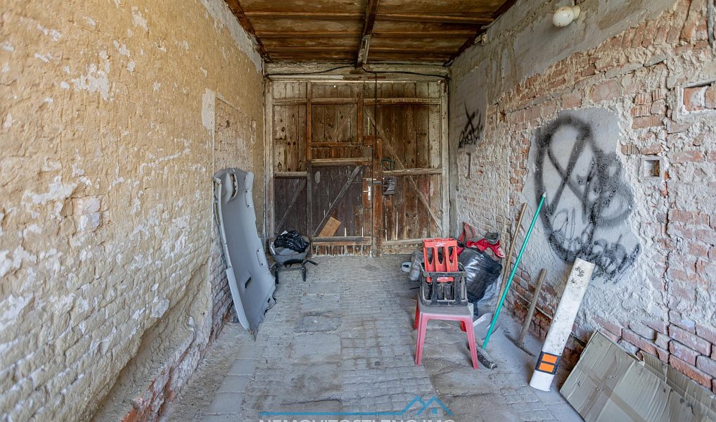 Prodej domu 382 m² s pozemkem 1 154 m², Božice – náhled fotky 24