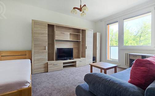 Pronájem bytu 1+1 31 m², Dobratická, Praha 9 - Letňany
