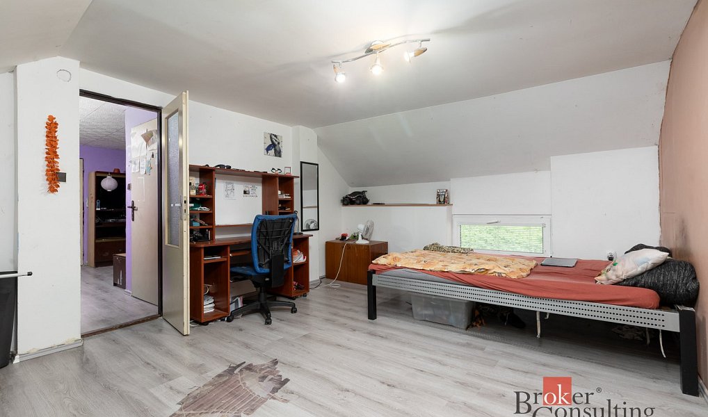 Prodej domu 220 m² s pozemkem 534 m², Kravaře – náhled fotky 10