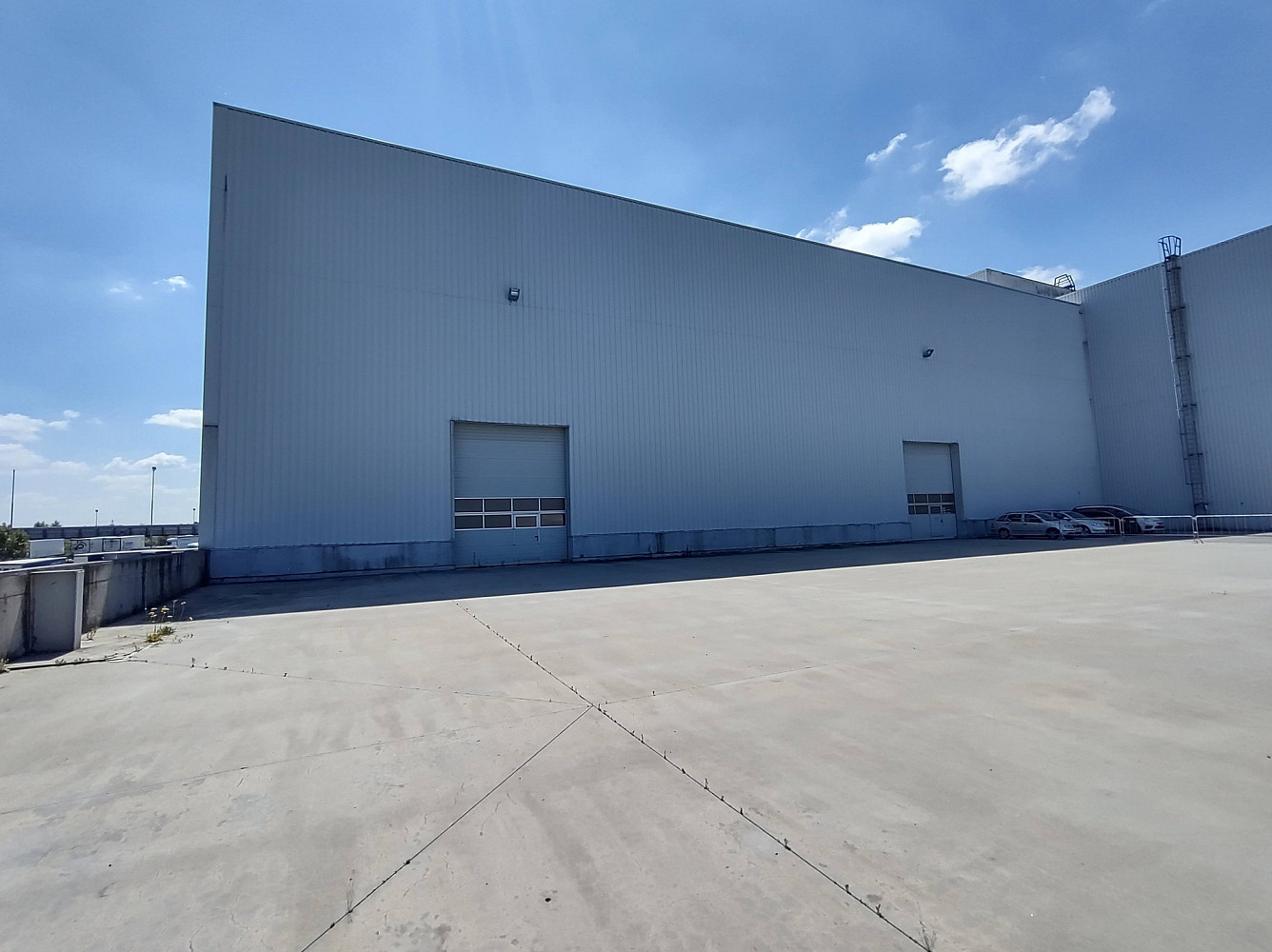 Pronájem skladovacích prostor 3 130 m² – fotografie 5