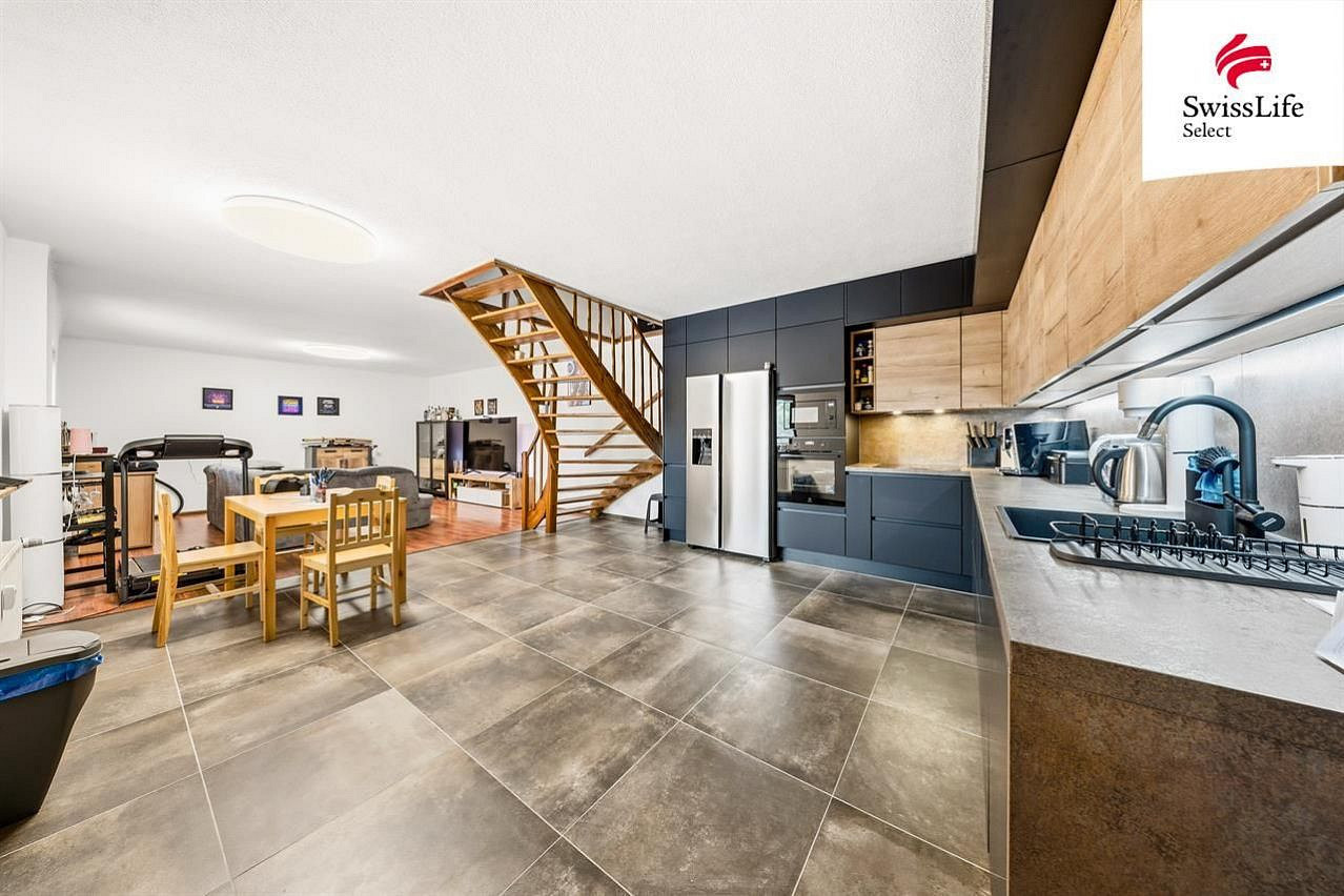 Prodej domu 336 m² s pozemkem 996 m² – fotografie 4