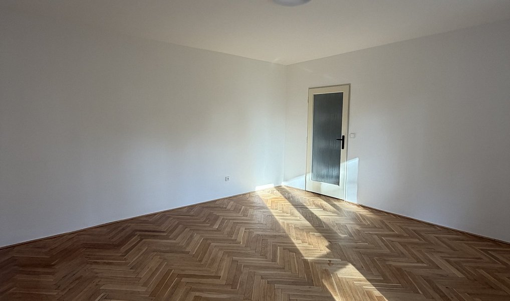 Pronájem bytu 1+1 38 m², Brno – náhled fotky 2