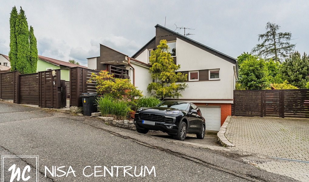 Prodej domu 270 m² s pozemkem 892 m², Stráž nad Nisou – náhled fotky 25