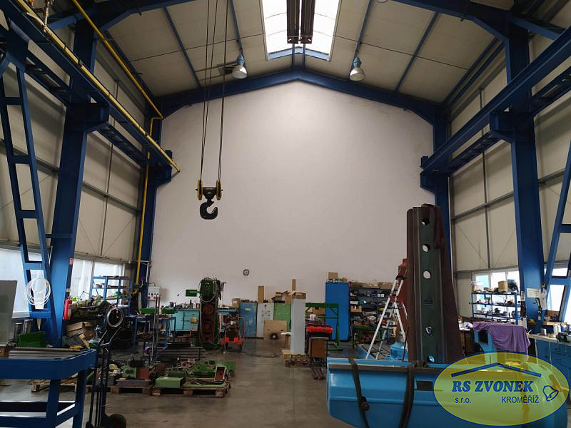 Prodej výrobních prostor 3 000 m² – fotografie 3