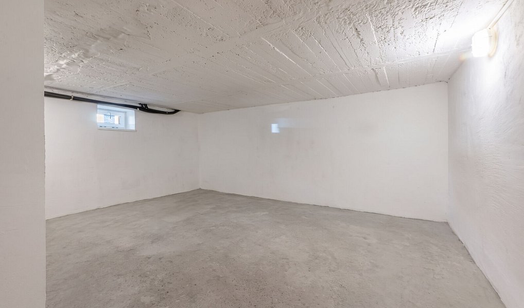 Prodej domu 133 m² s pozemkem 242 m², Plzeň – náhled fotky 16