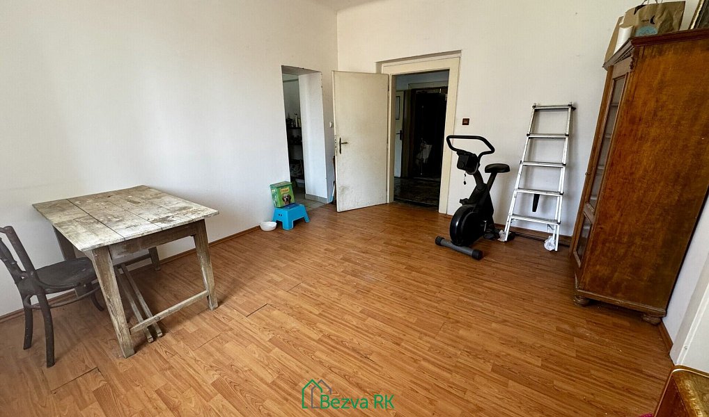 Prodej domu 250 m² s pozemkem 843 m², Nučice – náhled fotky 41