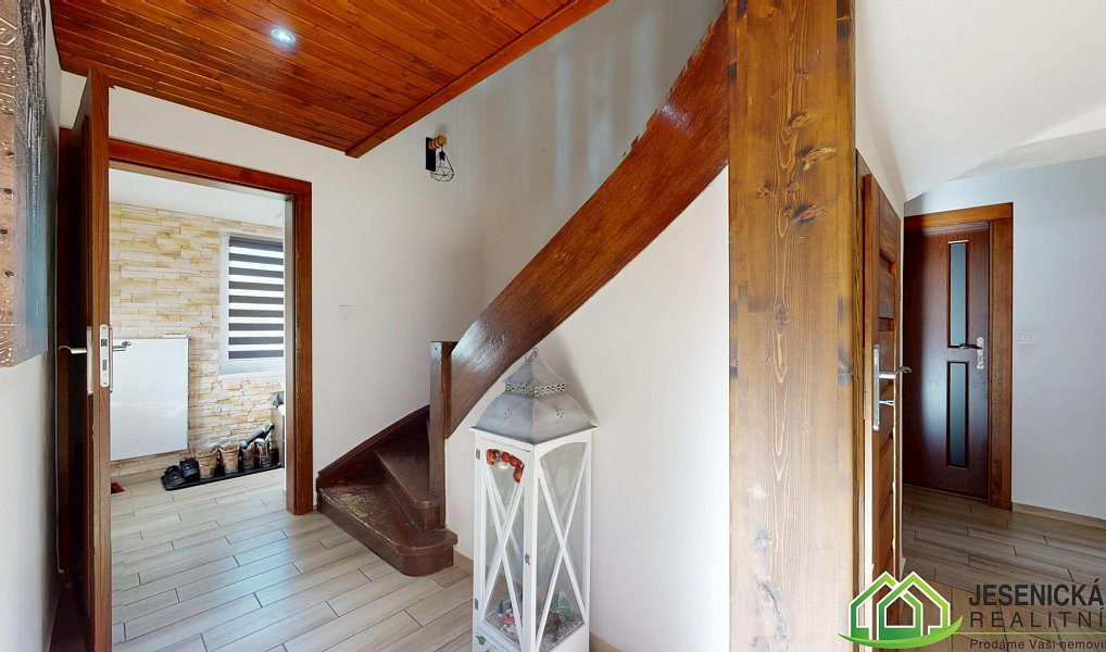 Prodej domu 120 m² s pozemkem 954 m², Stará Červená Voda – náhled fotky 14