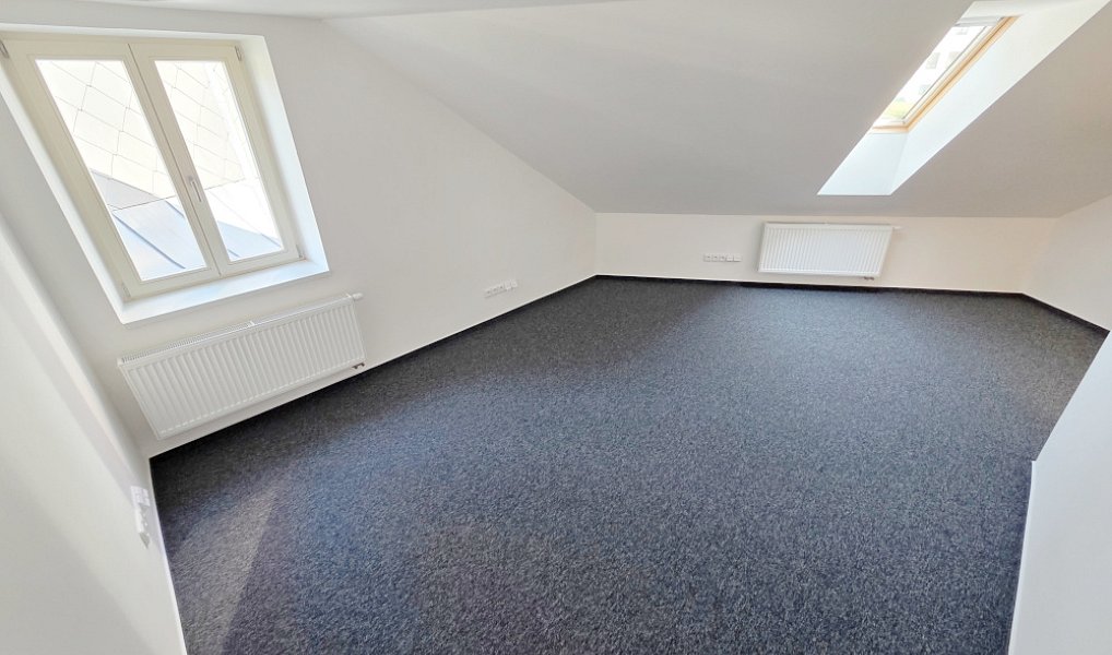 Pronájem kanceláře 194 m², Liberec – náhled fotky 8