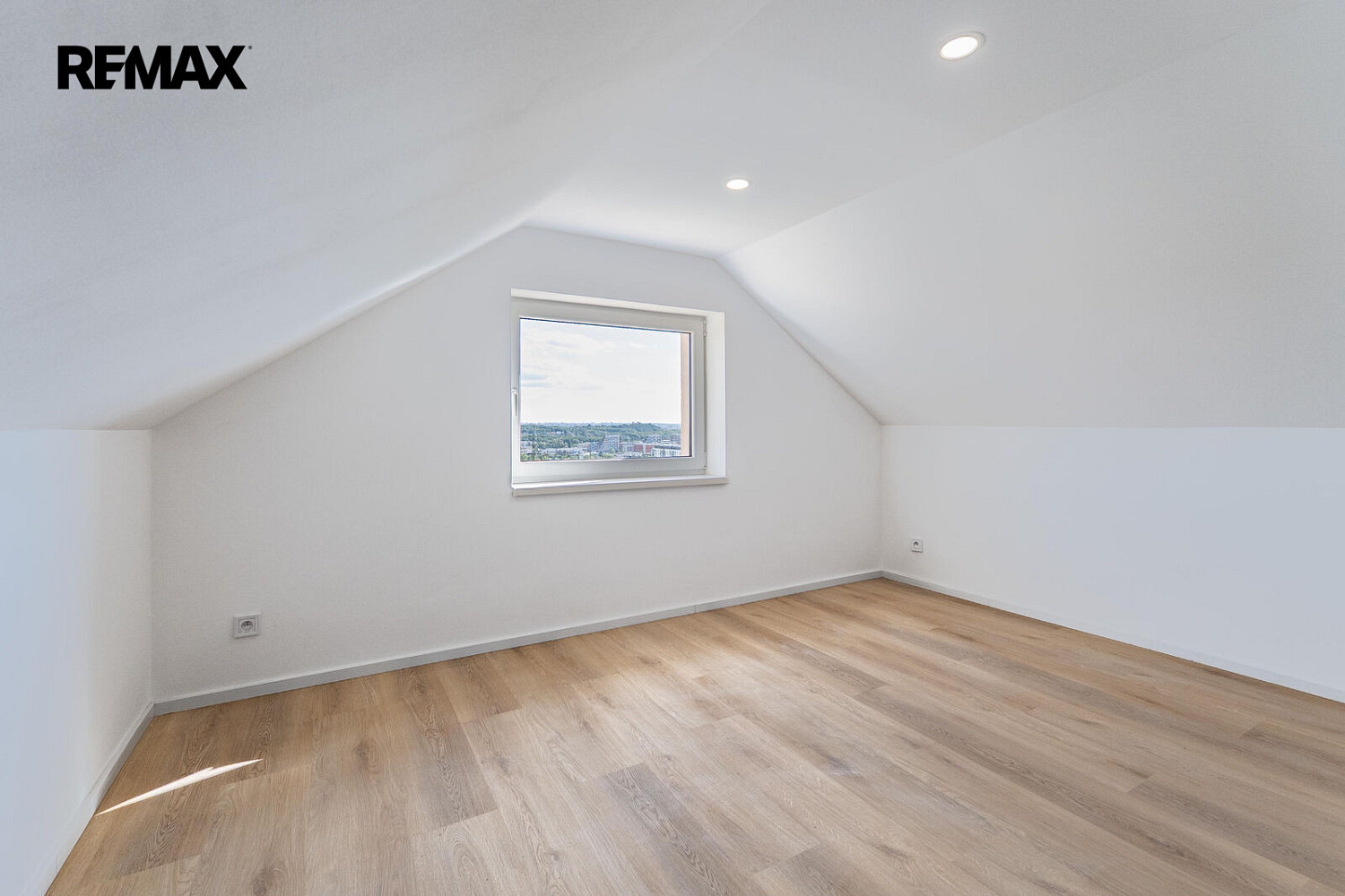 Prodej domu 87 m² s pozemkem 292 m² – fotografie 4