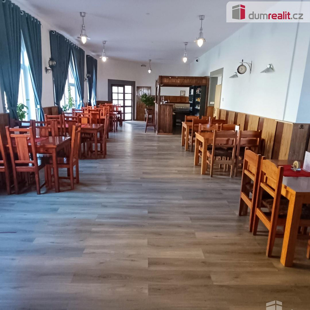 Pronájem restaurace 260 m² – fotografie 2