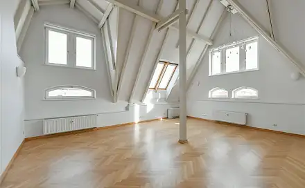 Pronájem bytu 5+1 286 m², Újezd, Praha 5 - Malá Strana, okres Praha