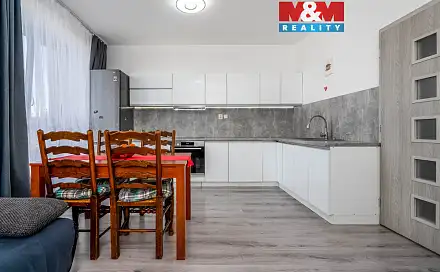 Prodej bytu 3+kk 65 m², Višňová, Milovice - Mladá, okres Nymburk